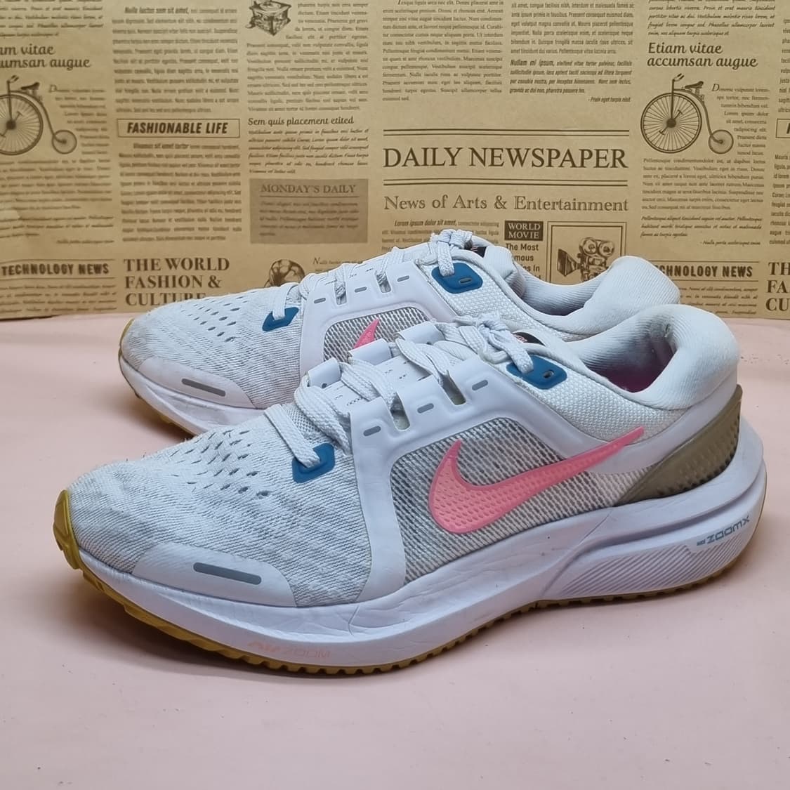 나이키 에어줌 보메로16 여성운동화240  상품이미지1