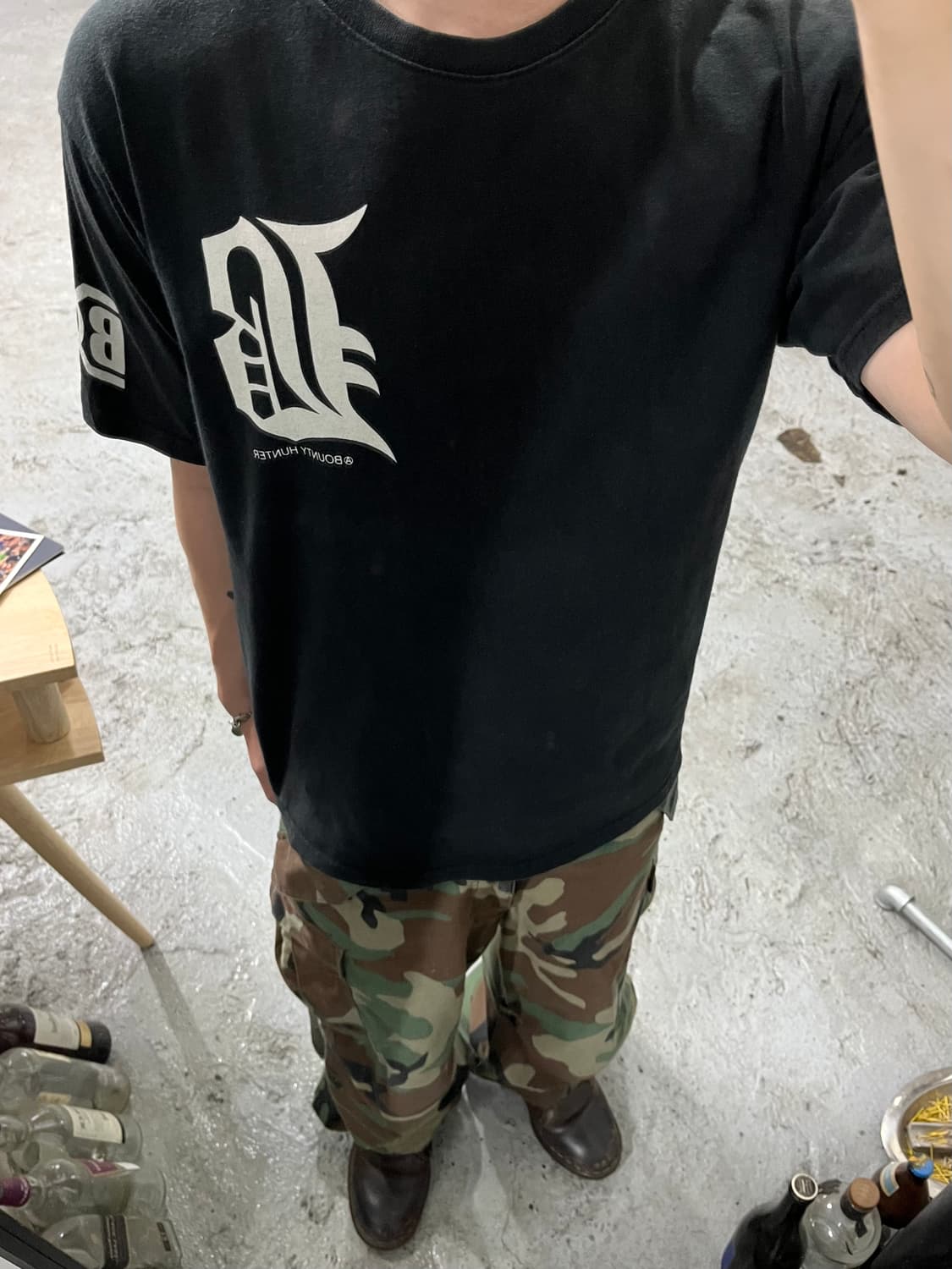 Bounty Hunter faded logo tee 상품이미지3