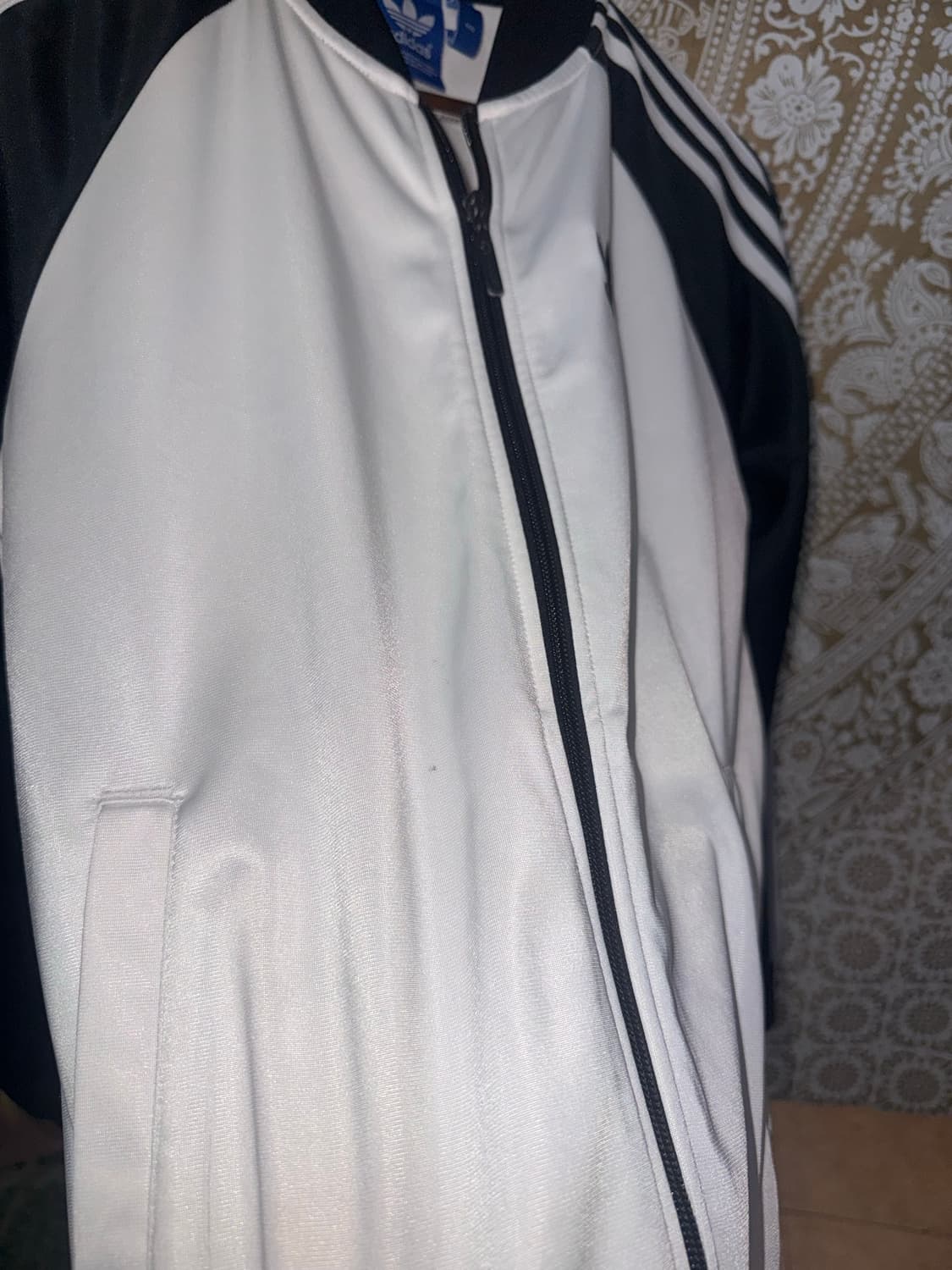 아디다스 니고베어 백프린팅 저지  상품이미지4