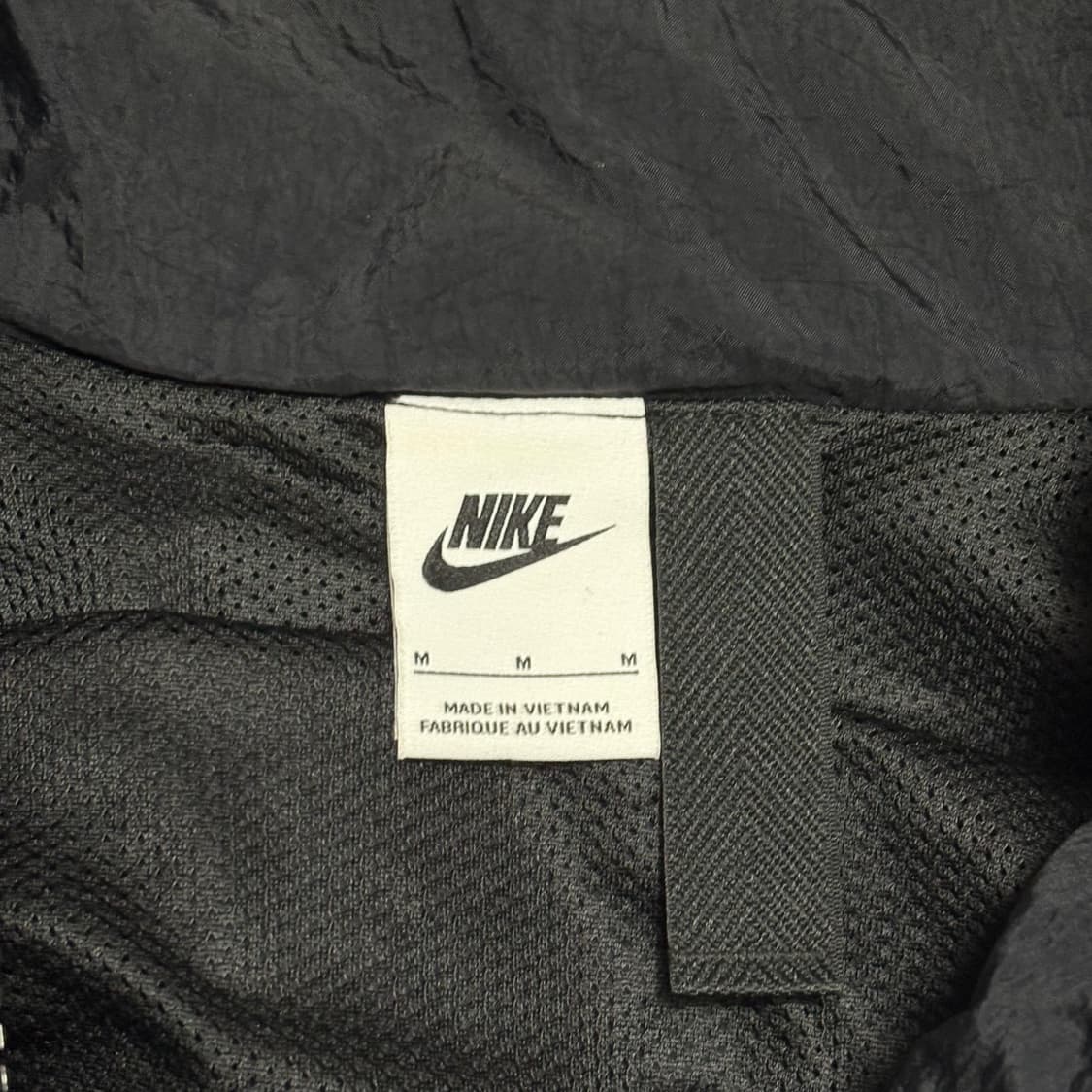 M 나이키 내장후드 데이지 블랙 우븐 자켓 상품이미지4