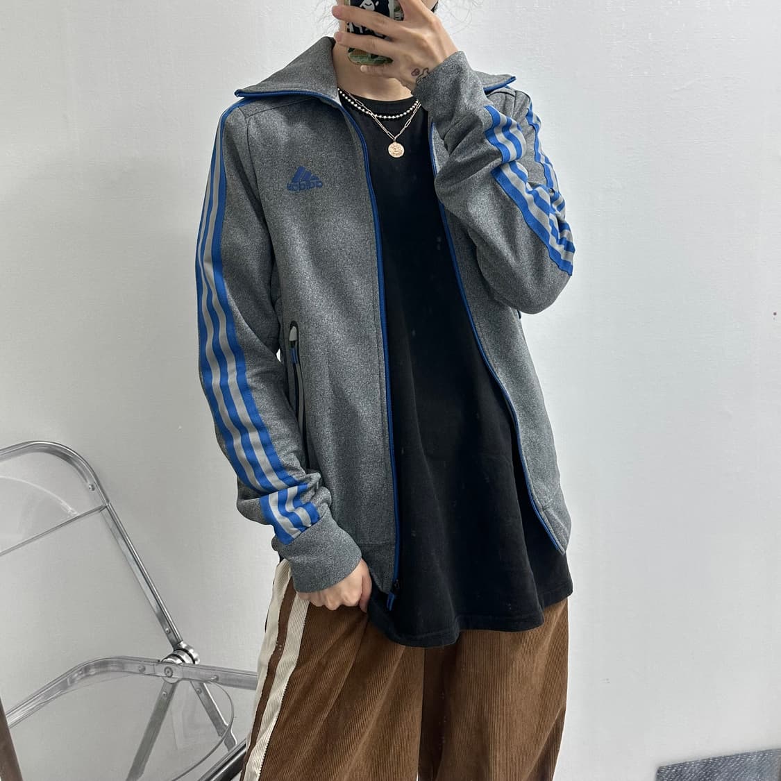 아디다스 그레이 블루 져지 트랙탑 상품이미지2