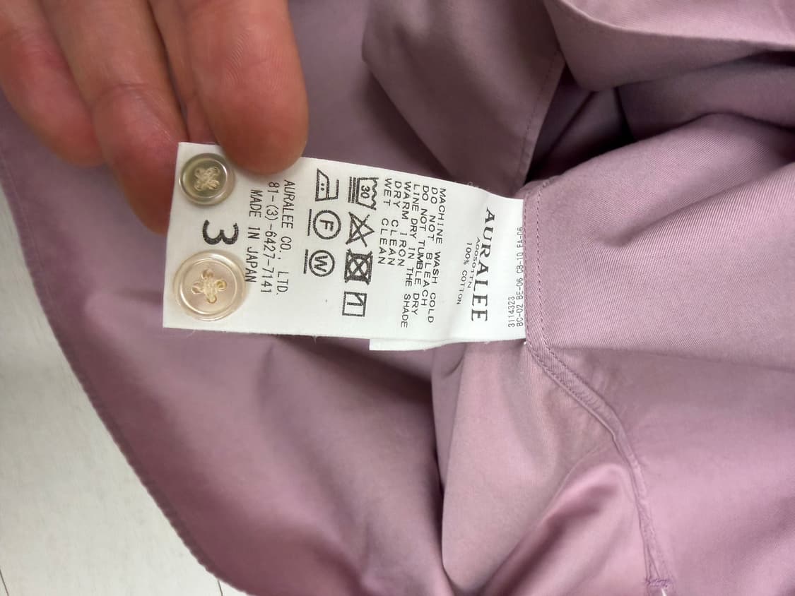 오라리 셔츠 3 사이즈  상태 9.7/10  사진 찍고 절대 안입습니다 상품이미지6