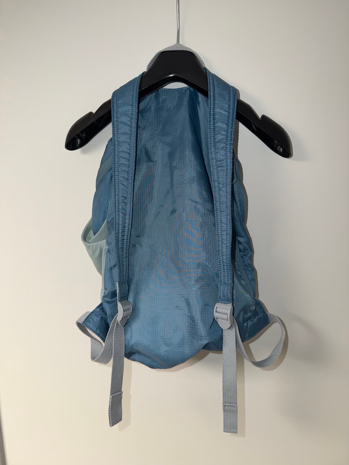 미스치프 라이트웨이트 집 어라운드 백팩 블루 그레이 Mischief 상품이미지3