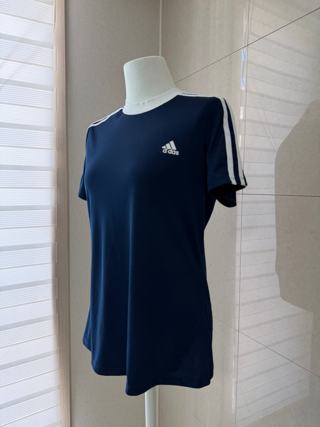 아디다스 골프 네이비 삼선 트레이닝 자켓 스커트 티셔츠 셋업 3피스 상품이미지9