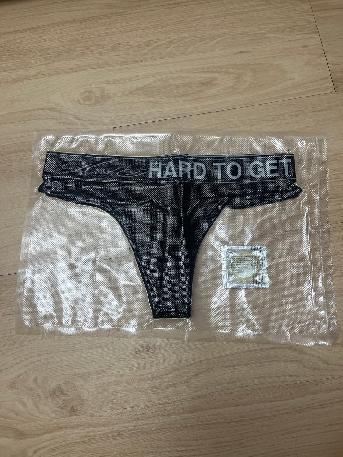 604service HARD TO GET CLASSIC THONG IN 상품이미지5