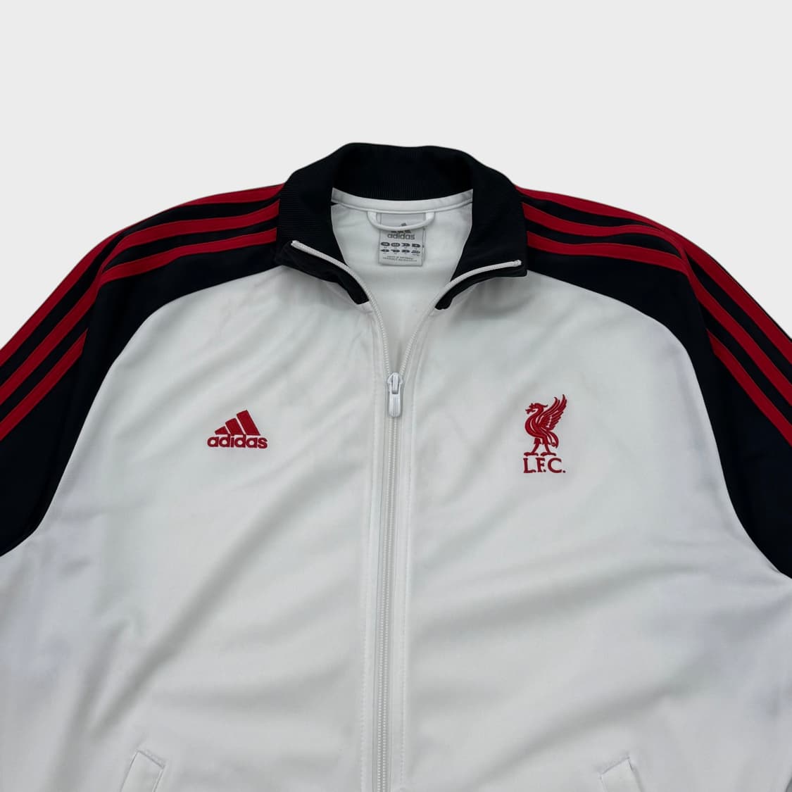 08-10 아디다스 리버풀 트랙 자켓 상품이미지3