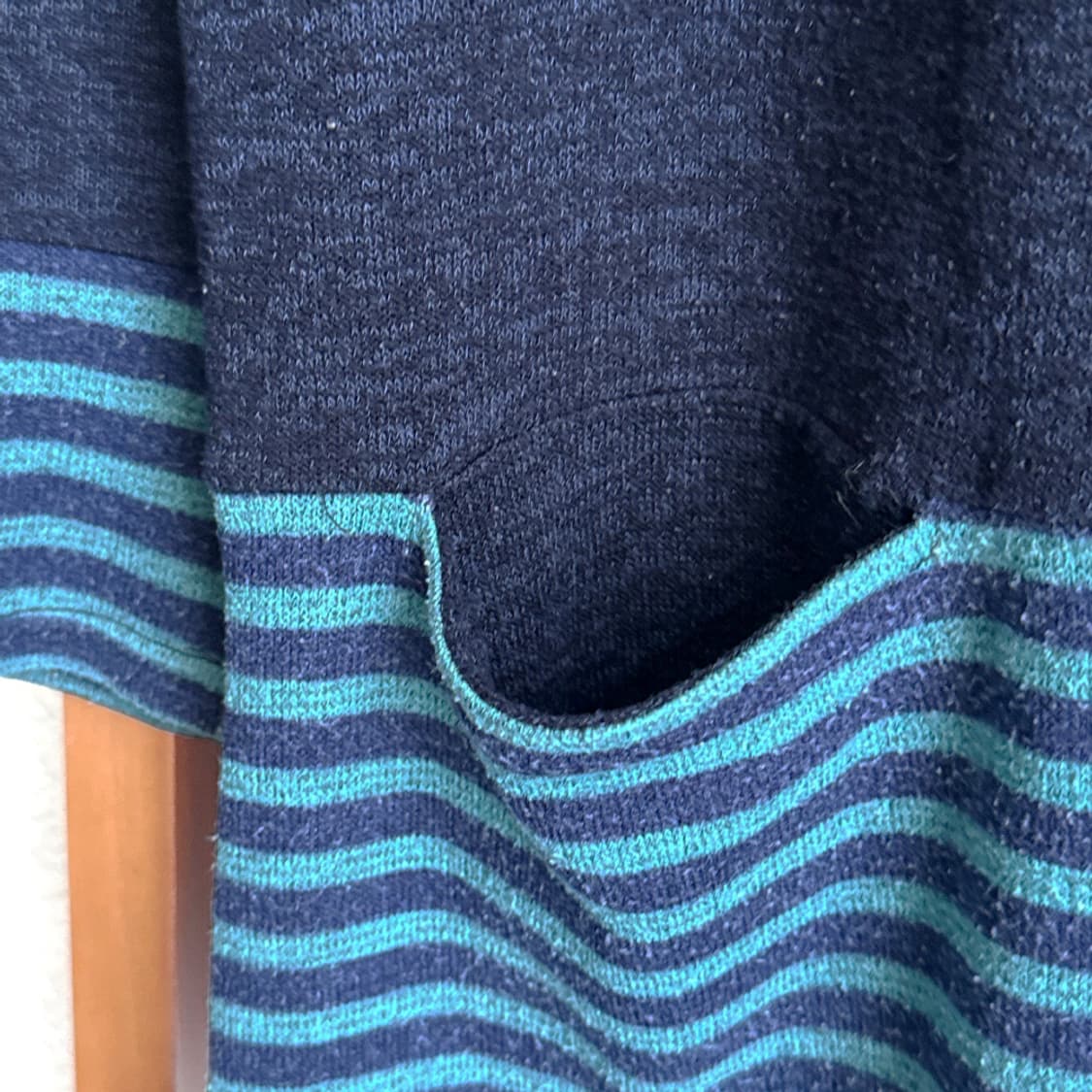 바닷빛 줄무늬 니트티 상품이미지3