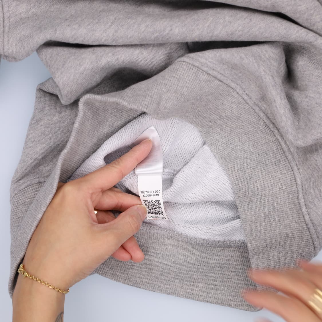 [S] 타미힐피거 스몰로고 맨투맨티셔츠 1219H2 상품이미지5