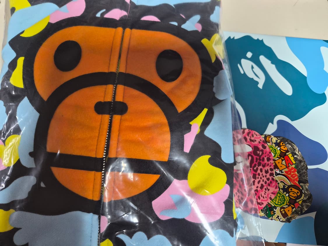 베이프 정품 M 멀티 카모 마일로 후드 집업 상품이미지2