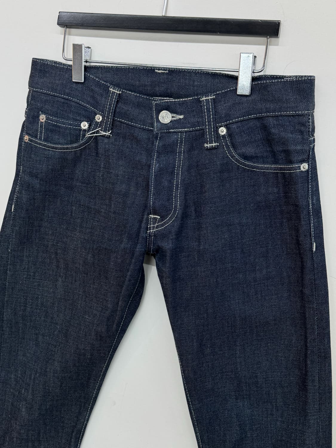 A.P.C. X Carhartt 로우라이즈 인디고 팬츠 상품이미지4