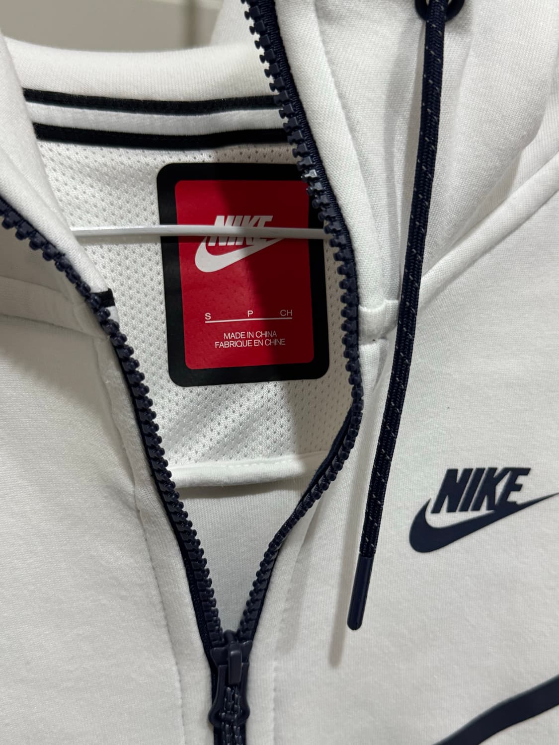 나이키 테크팩 화이트 집업 S 상품이미지2