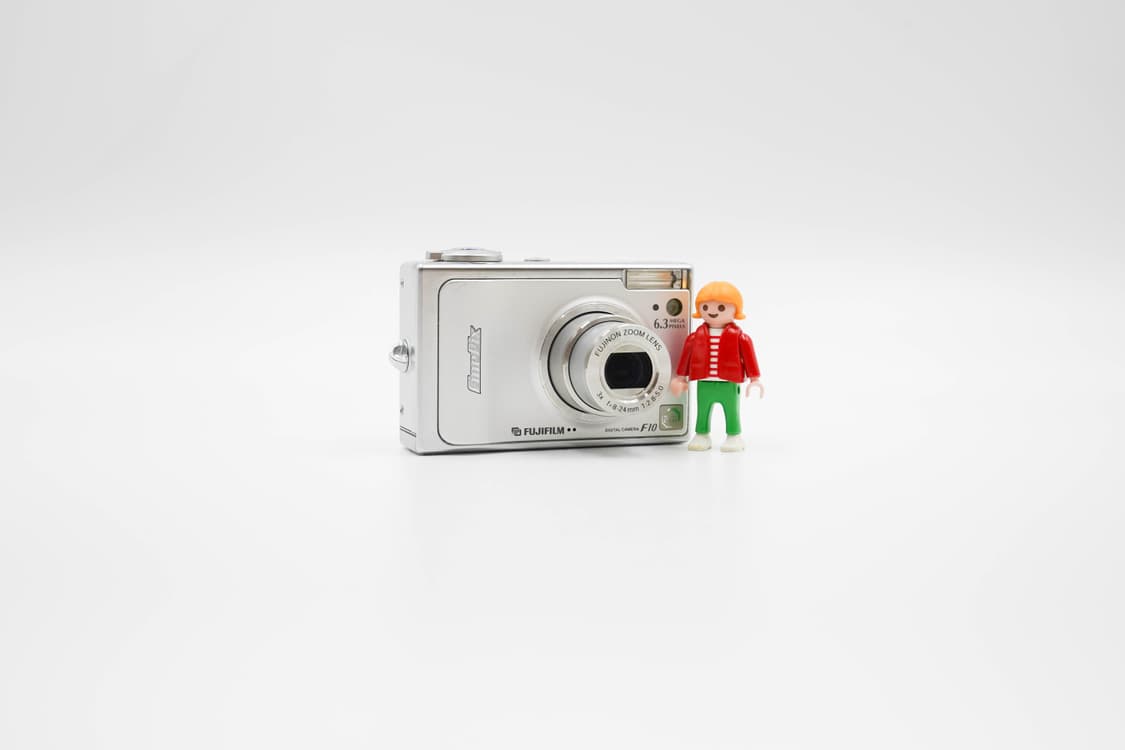 Fujifilm Finepix F10 (후지필름 파인픽스 F10) 상품이미지1