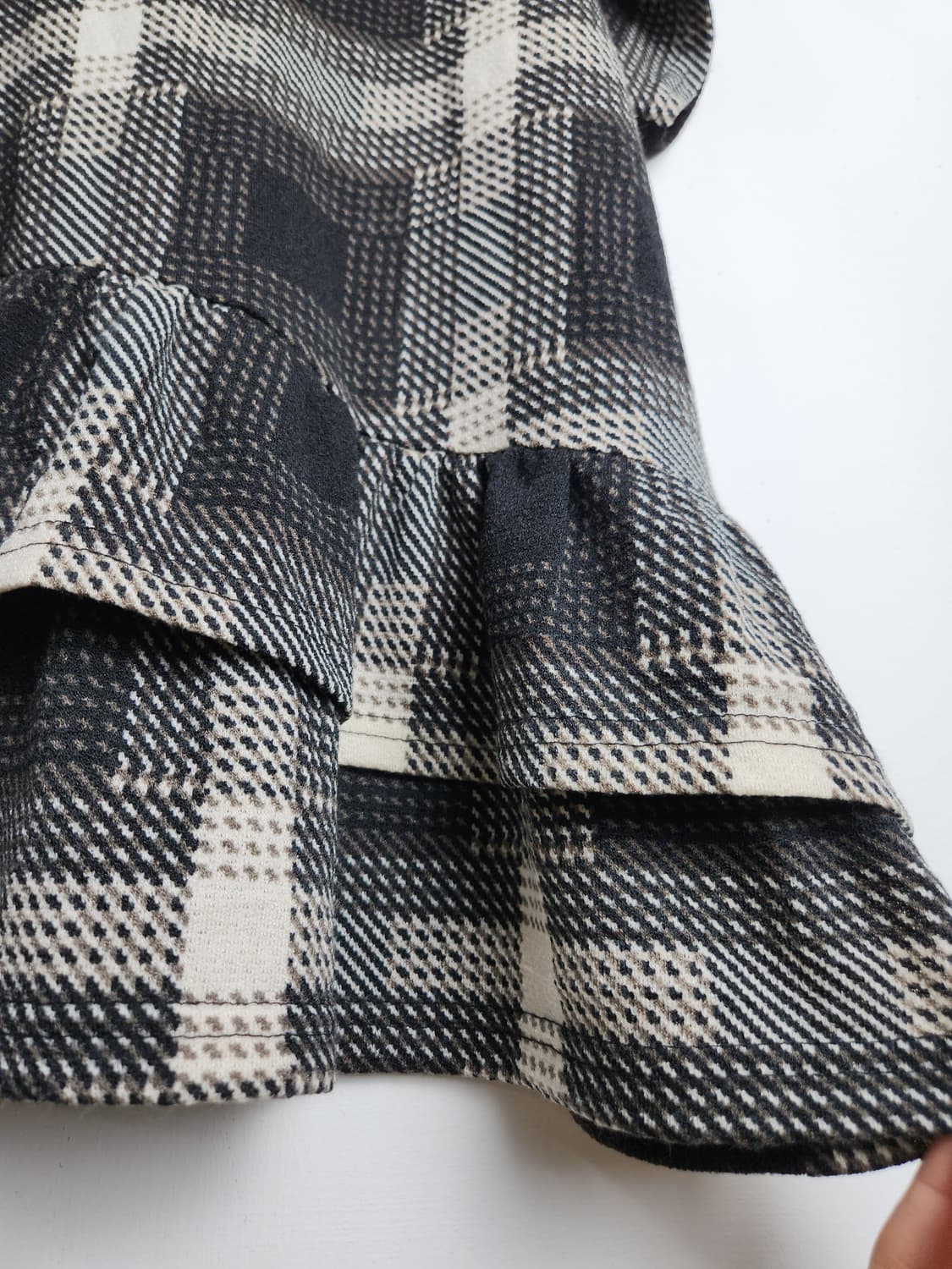 프릴 패턴 탑 상품이미지6