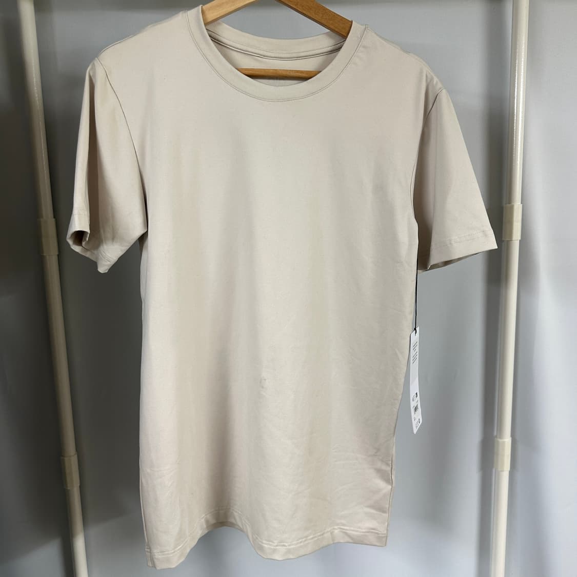 알로 컨커 리폼 크루넥 숏슬리브 상품이미지1