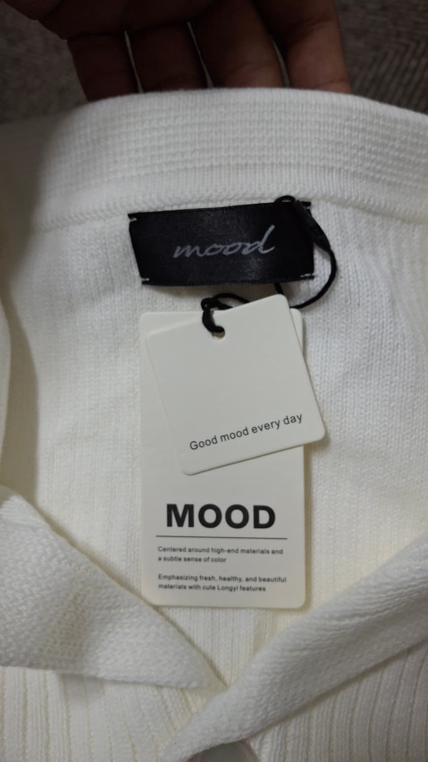 M)MOOD 무드 니트 머슬핏 반팔 카라넥 가디건 화이트 상품이미지4