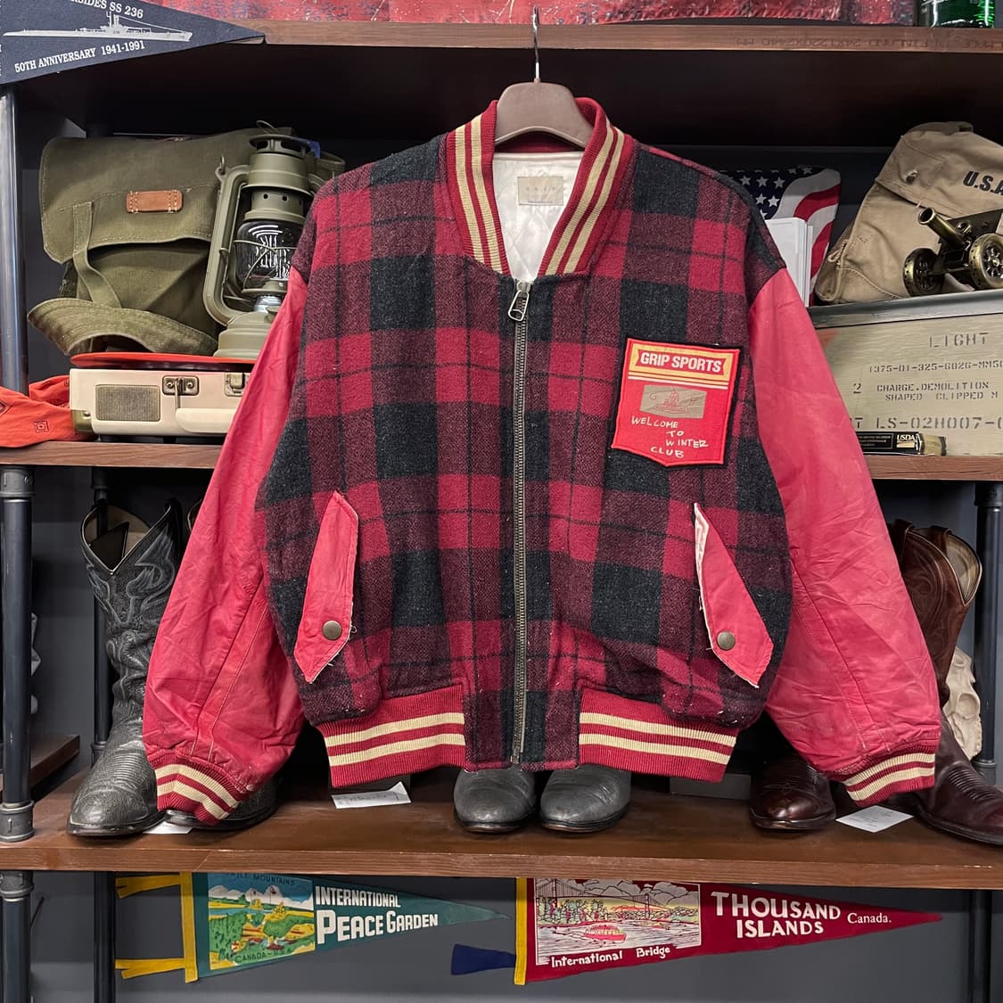 90s GRIP 스포츠 체크 레더 암 바시티 자켓 상품이미지1