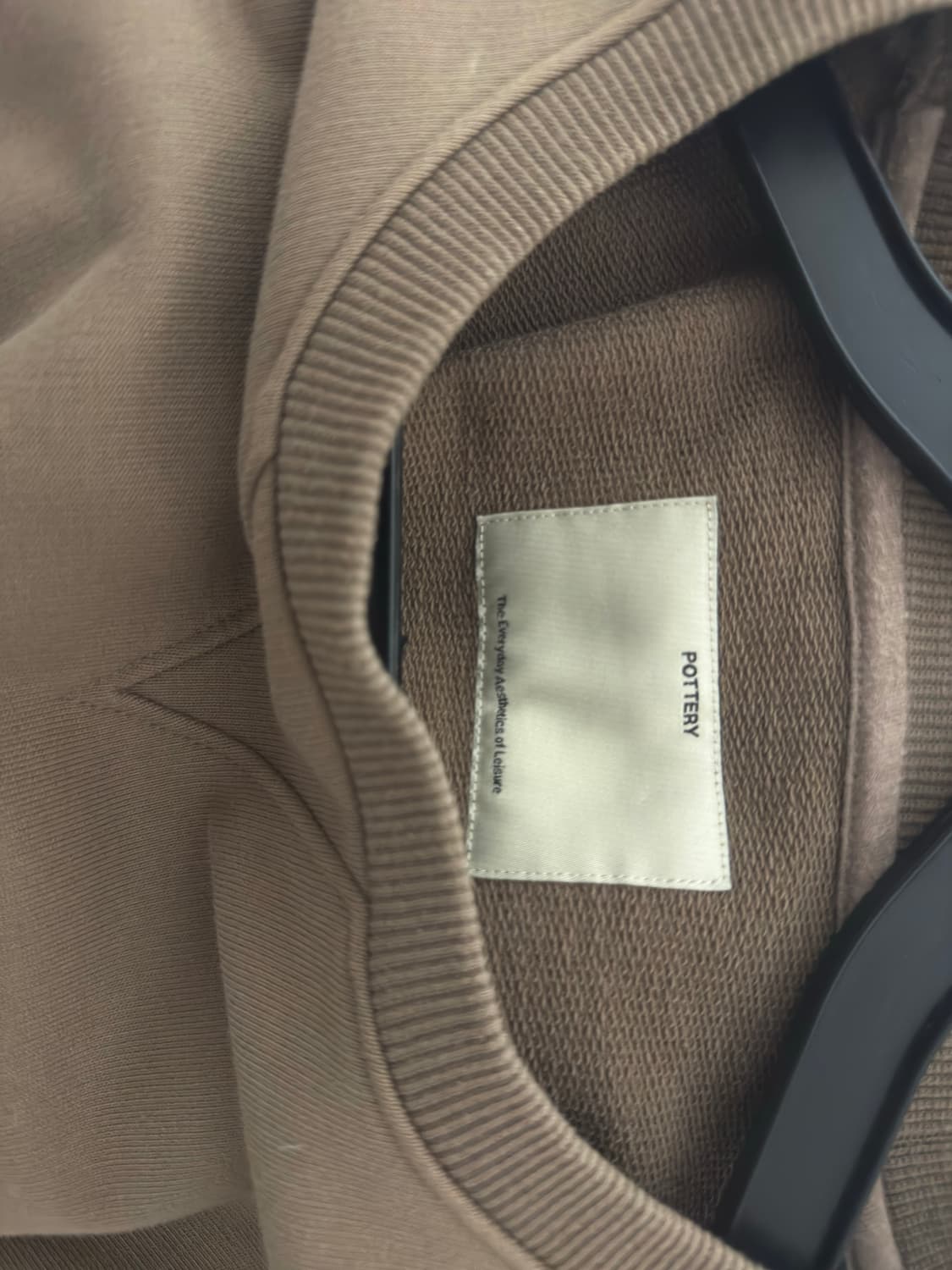 포터리 맨투맨 브라운 3 상품이미지2