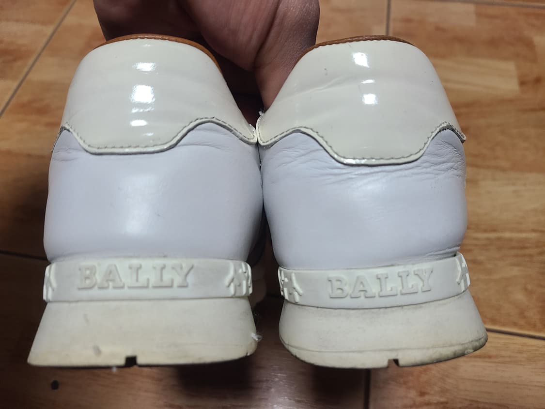 발리 스니커즈 사이즈 8.5(265) 상품이미지8