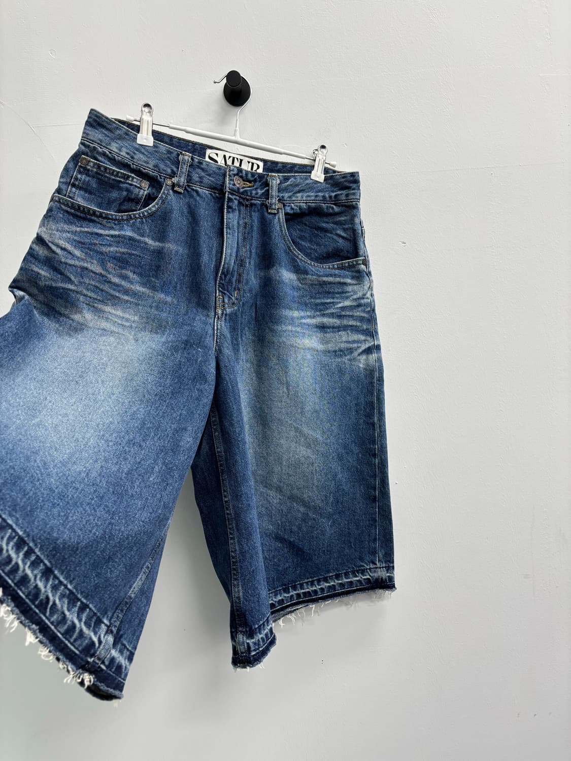 SATUR 캘리포니아 해변 워싱 데님 버뮤다 팬츠 상품이미지4