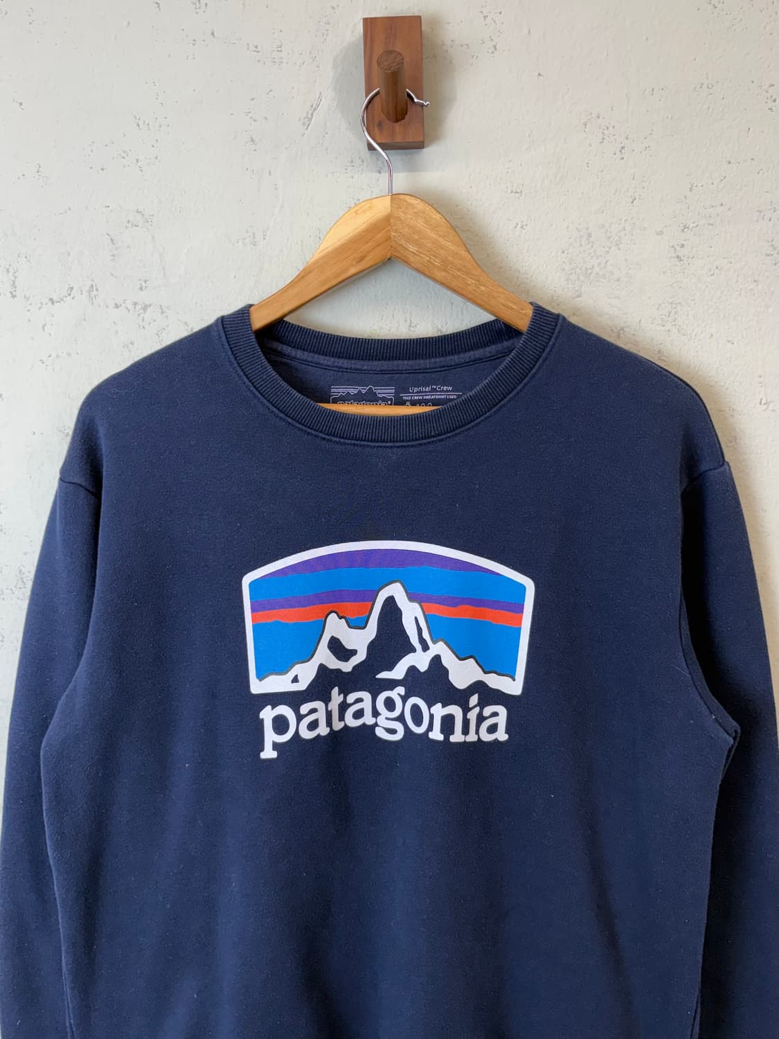 파타고니아 네이비 맨투맨 상품이미지4