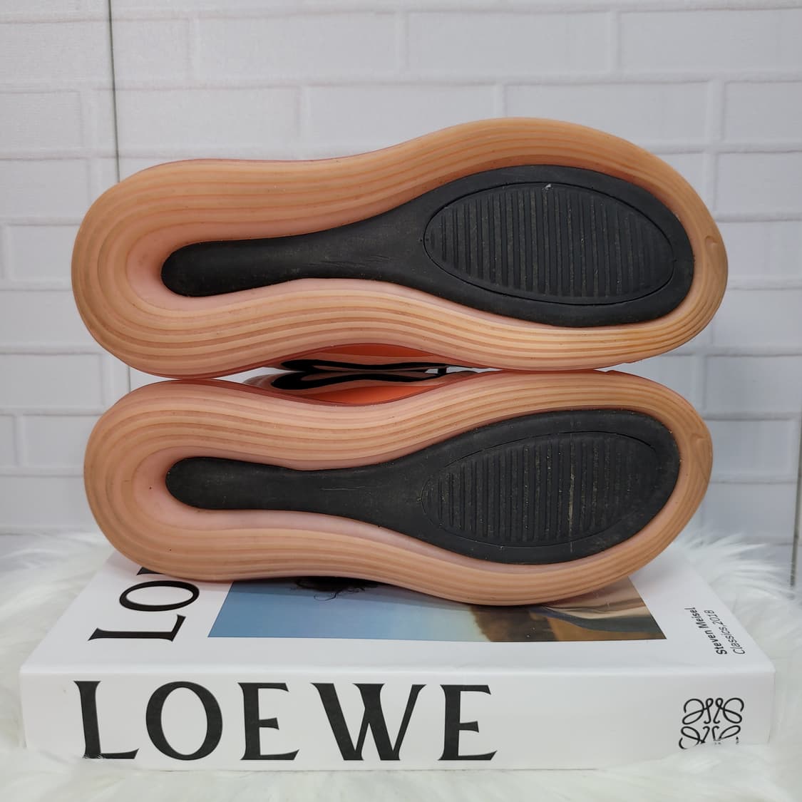 NIKE 나이키 에어맥스 720 트레이닝화 스니커즈 운동화 신발 235 상품이미지8