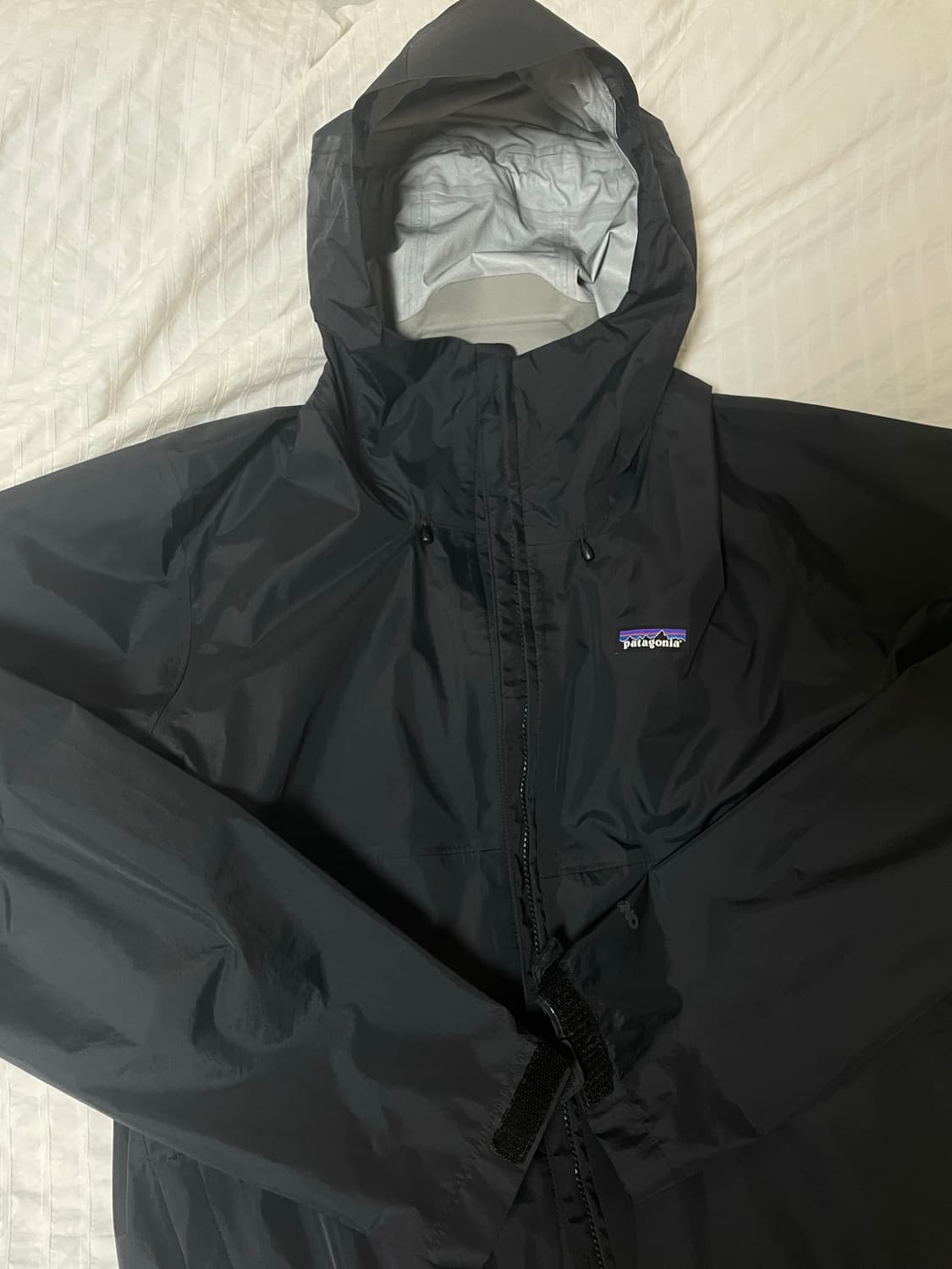 [L] 파타고니아 토렌쉘 3L 블랙 상품이미지1