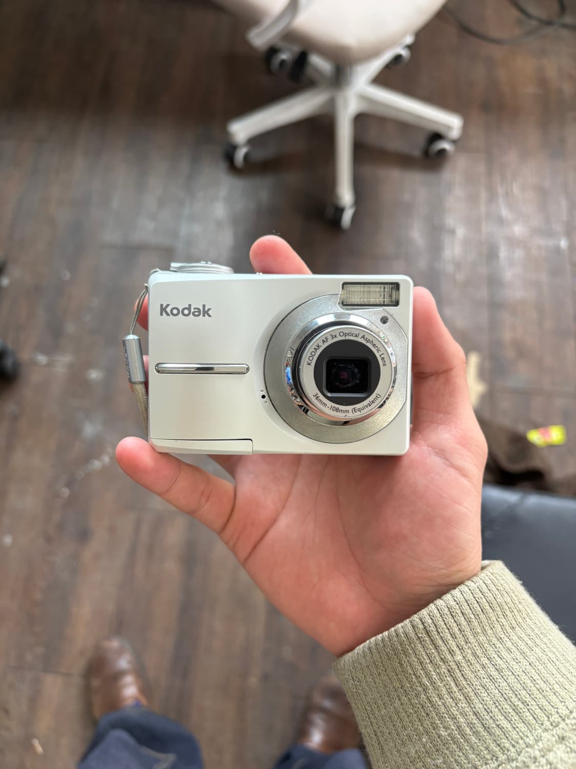 코닥 이지쉐어 c713 디지털카메라 상품이미지2