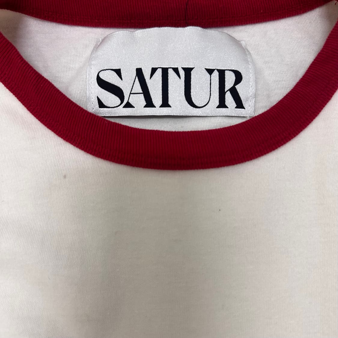 SATUR 세터 반팔 티셔츠 크림색 105(XL) 상품이미지3