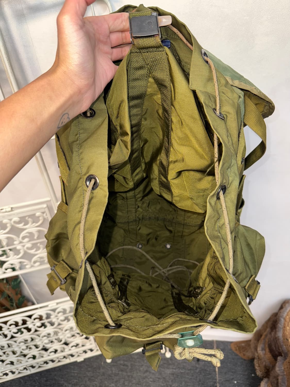 Khaki grunge military multi pocket 백팩 상품이미지6