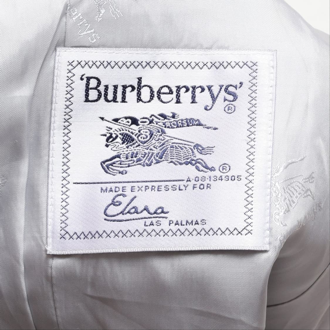 버버리 Burberrys Wool Blazer

 상품이미지7