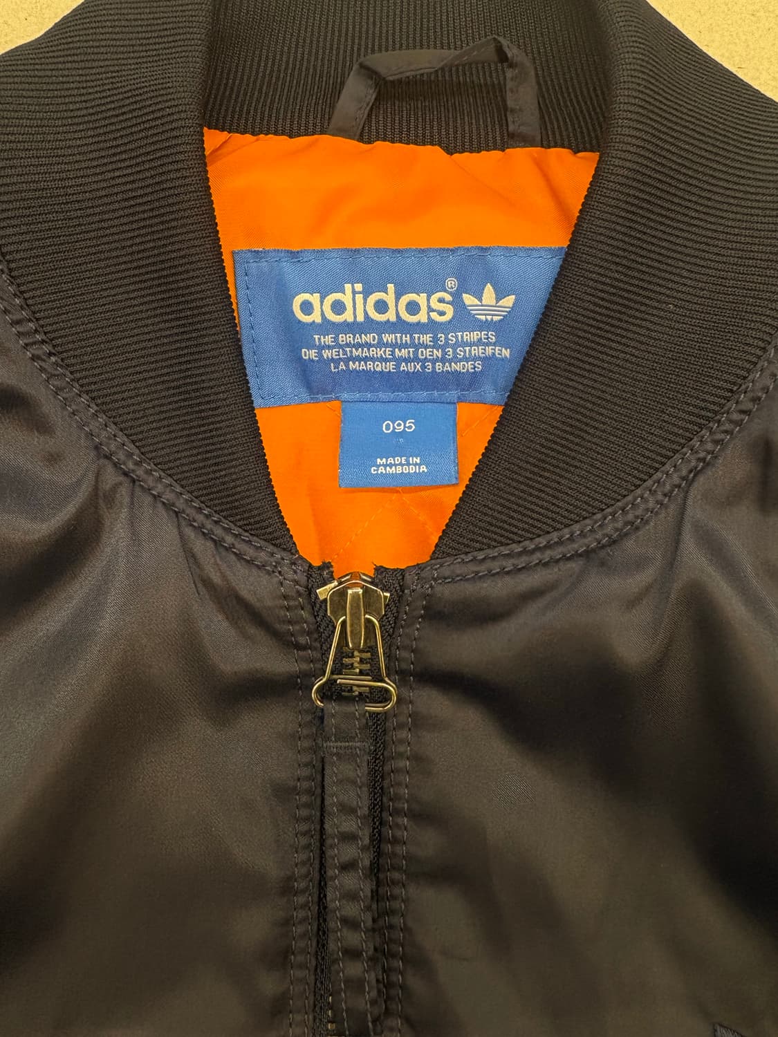 아디다스 MA-1 자켓 봄버 상품이미지4