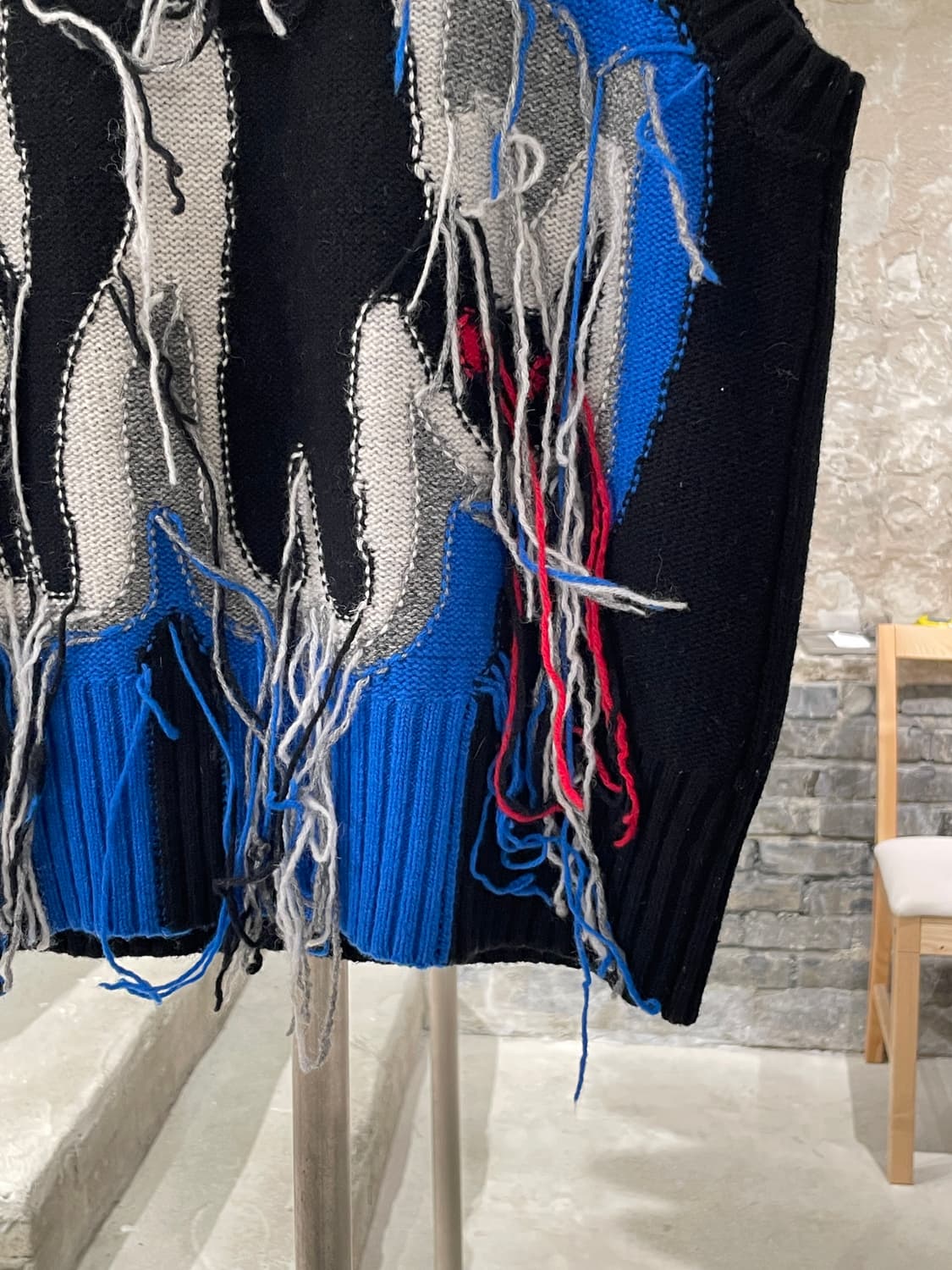 찰리 제프리 러버보이 21F/W 블랙 테슬 니트 베스트 상품이미지5