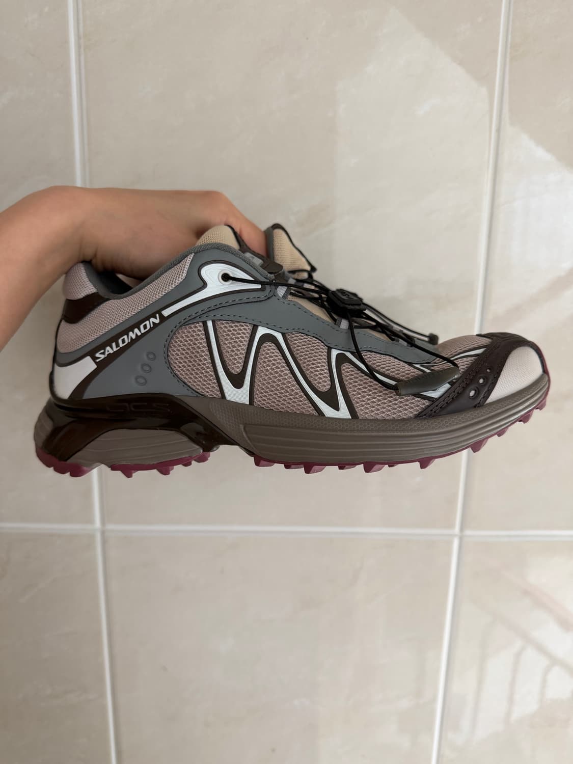 살로몬 xt 위스퍼 - tan (235사이즈) 상품이미지2