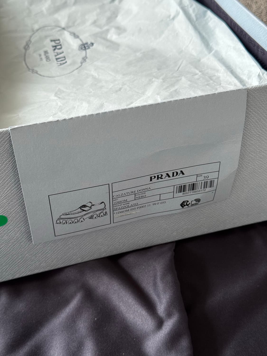 프라다 브러시드 로퍼 상품이미지7