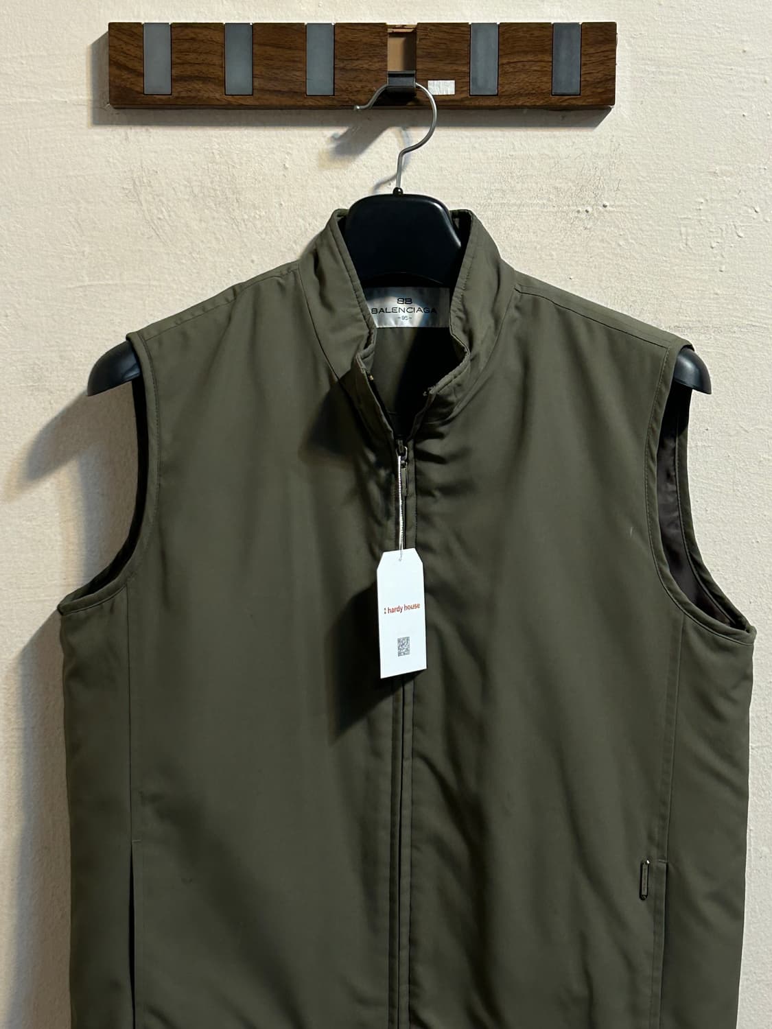 발렌시아가 라이트 패딩 베스트 상품이미지2