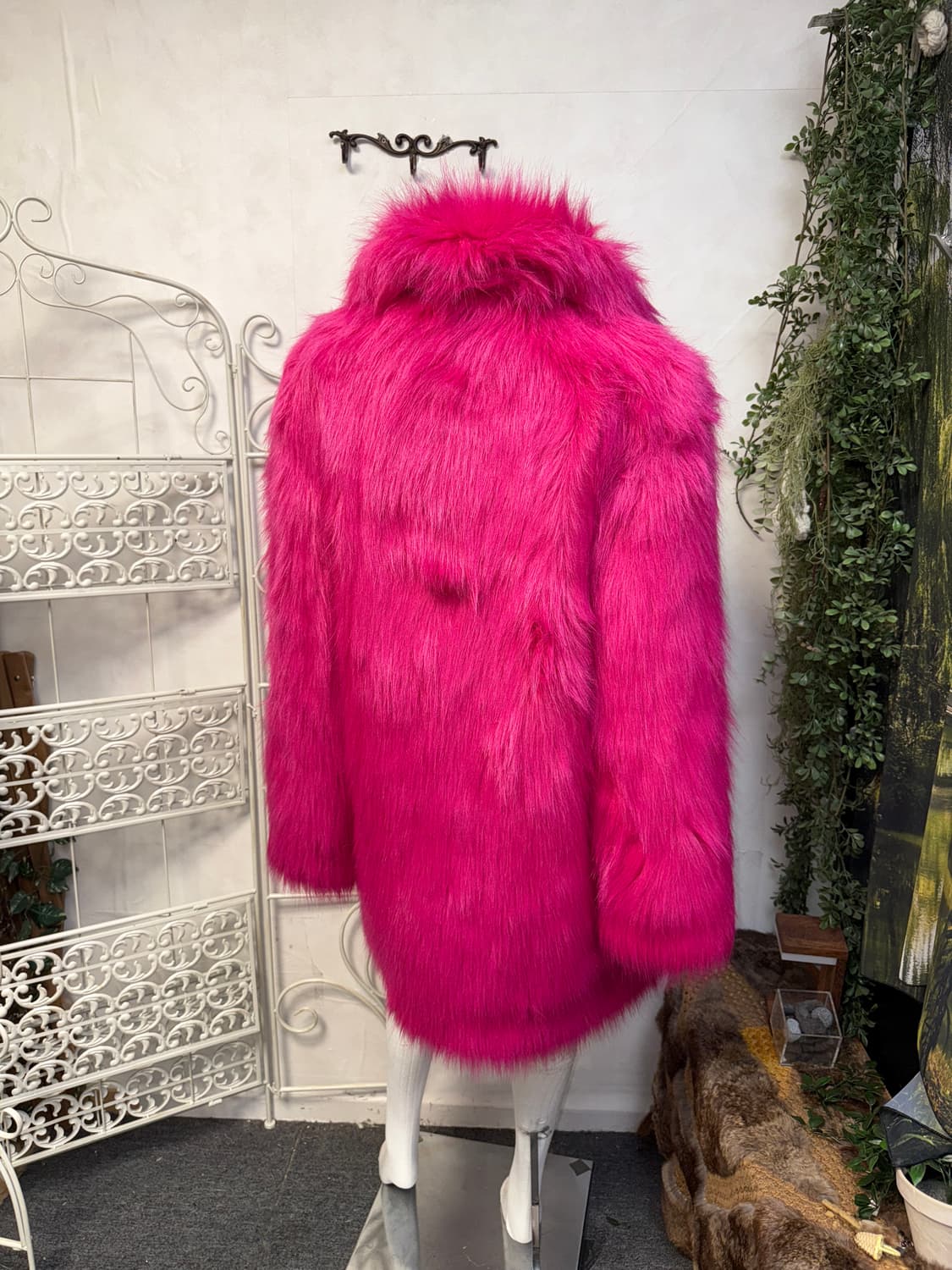 MCM hot pink faux fur coat jacket (새제품) 상품이미지10