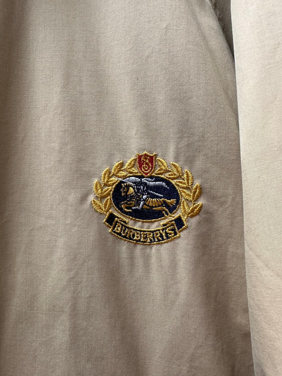 (M)버버리 크레스트 자수로고 헤링턴 자켓 상품이미지4