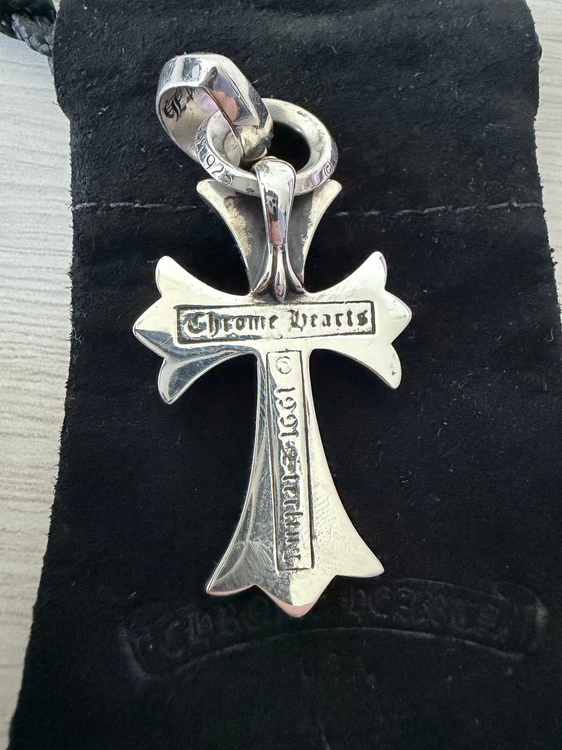 크롬하츠 스몰크로스 위드 베일 상품이미지4