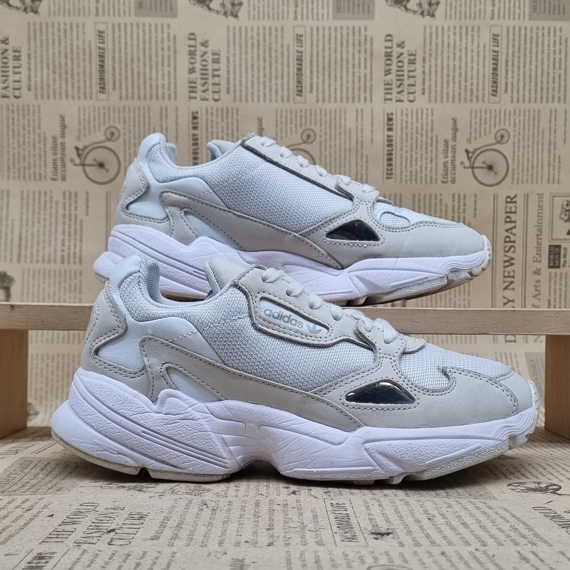 아디다스 팔콘 운동화 220 상품이미지1