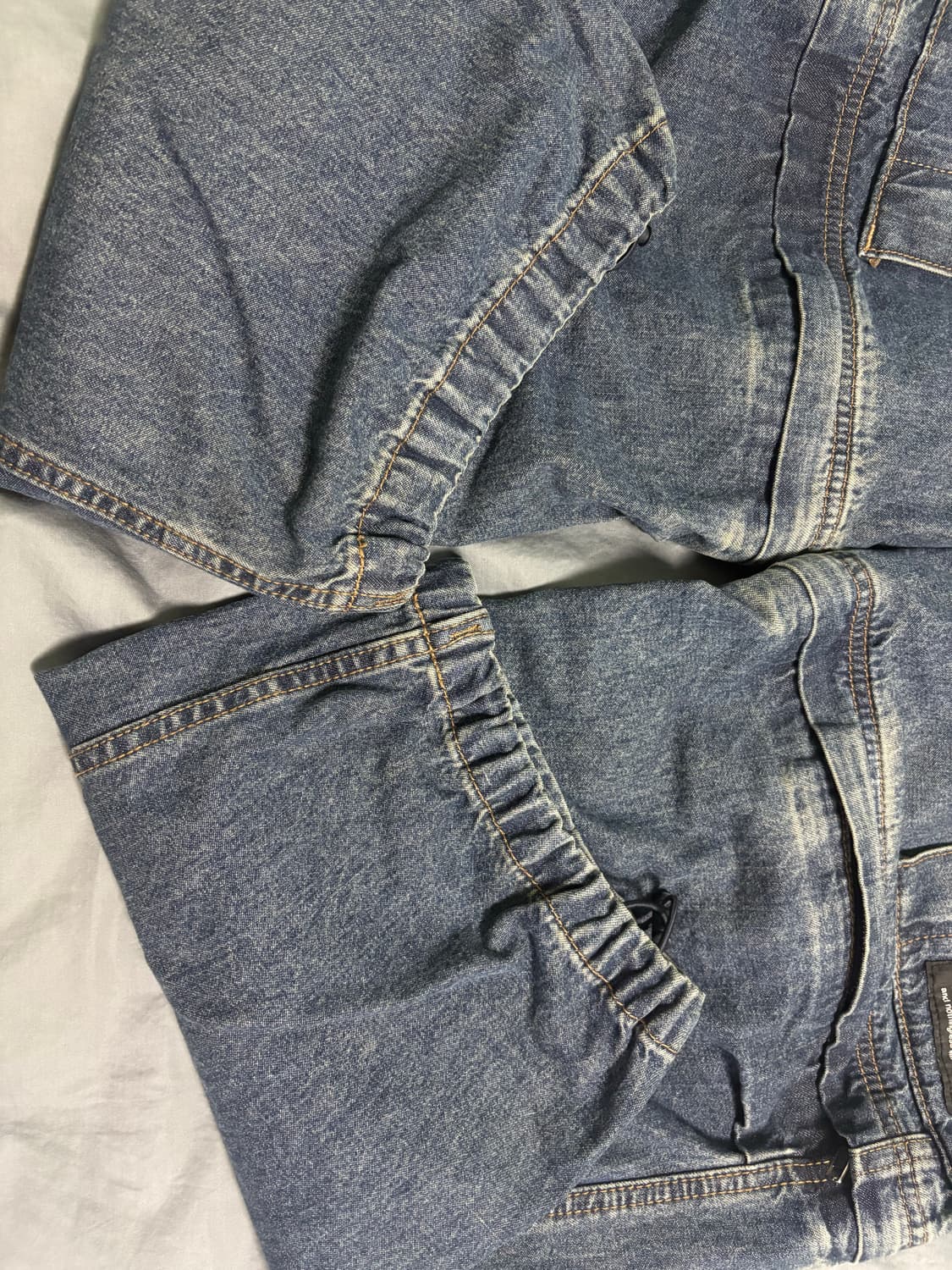 지유 X 언더커버 데님 컨버터블 와이드 카고 팬츠 블루 상품이미지4