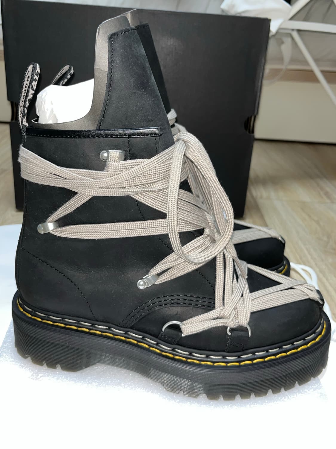 릭오웬스 닥터마틴 메가레이스 쿼드솔 270 uk8 상품이미지4