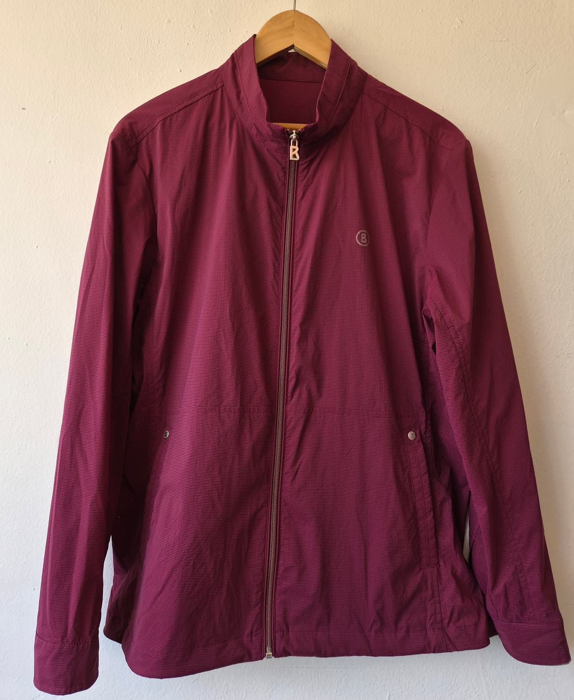 보그너  하프넥 잔스트라이프 바람막이점퍼
 상품이미지1