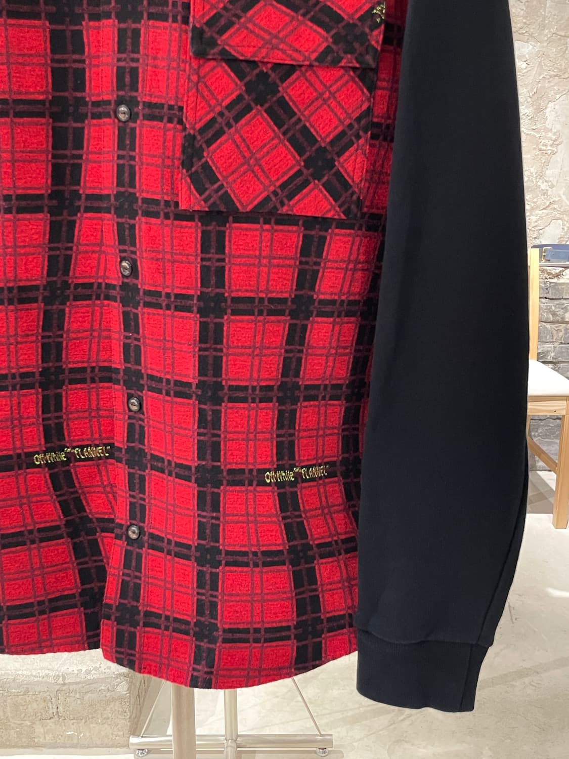 오프화이트 20S/S 레드 애로우 플란넬 체크 셔츠 상품이미지5