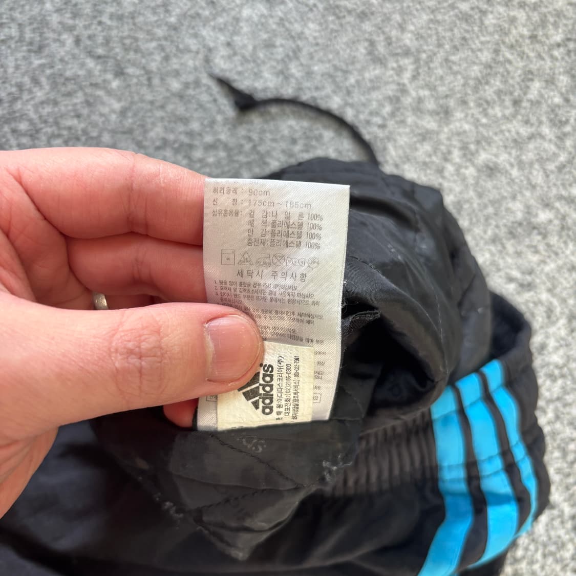 아디다스 올드스쿨 나일론 누빔 조거 팬츠 (90) 상품이미지5