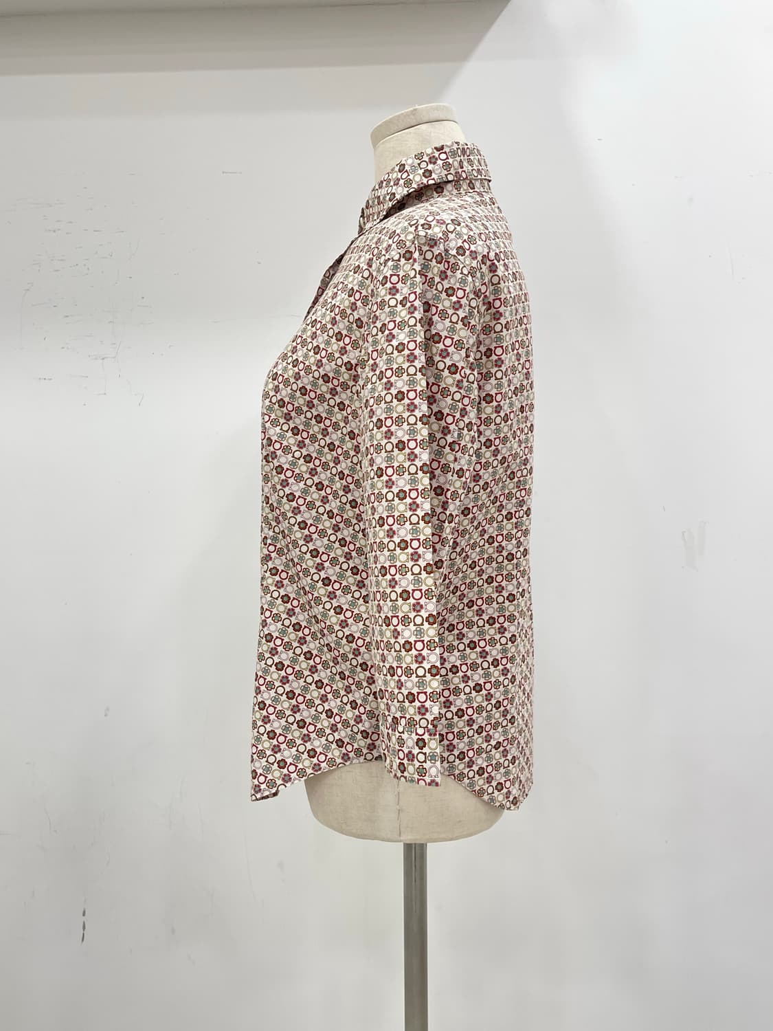 살바토레 페라가모 남방 상품이미지2