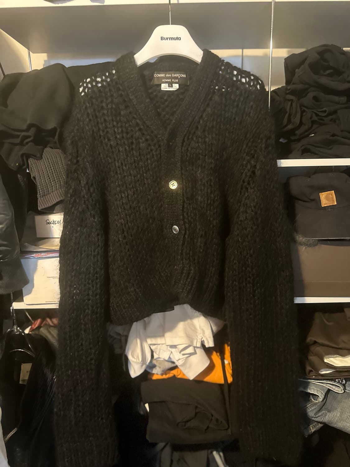 옴므 플러스 24fw 크롭 가디건 블랙 상품이미지3