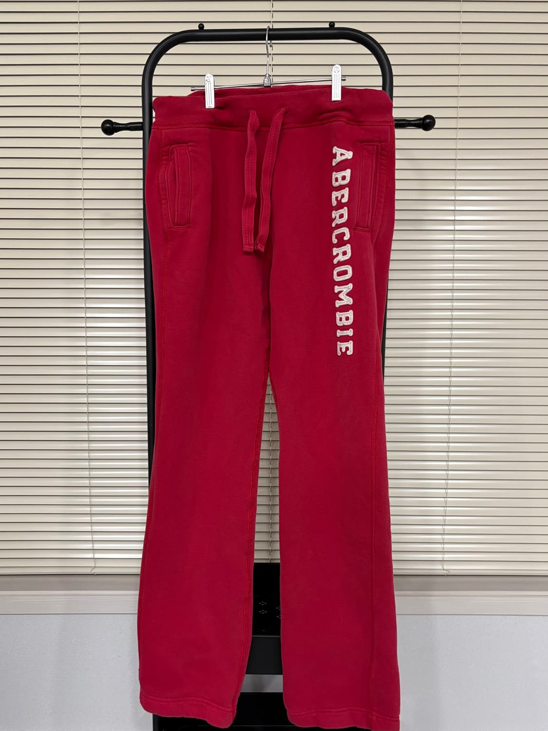 아베크롬비 앤 피치 클래릭 로고 스웨트팬츠 상품이미지1