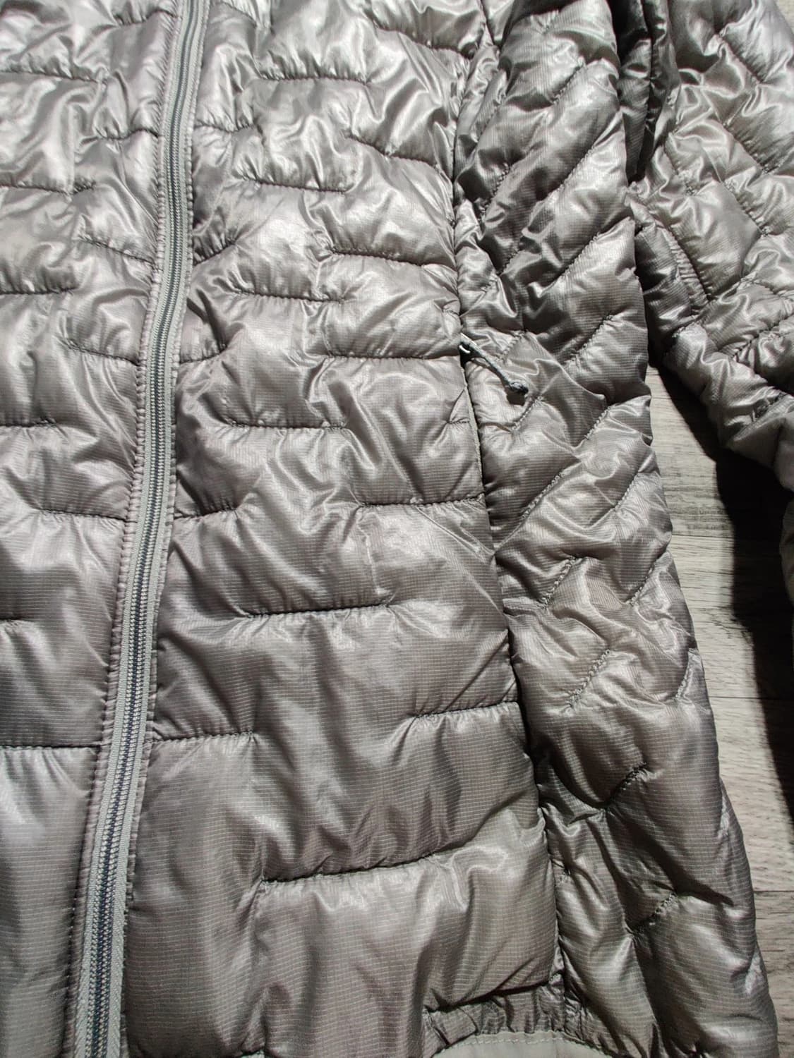 파타고니아 마이크로 퍼프 후디 자켓 포지 그레이 상품이미지4