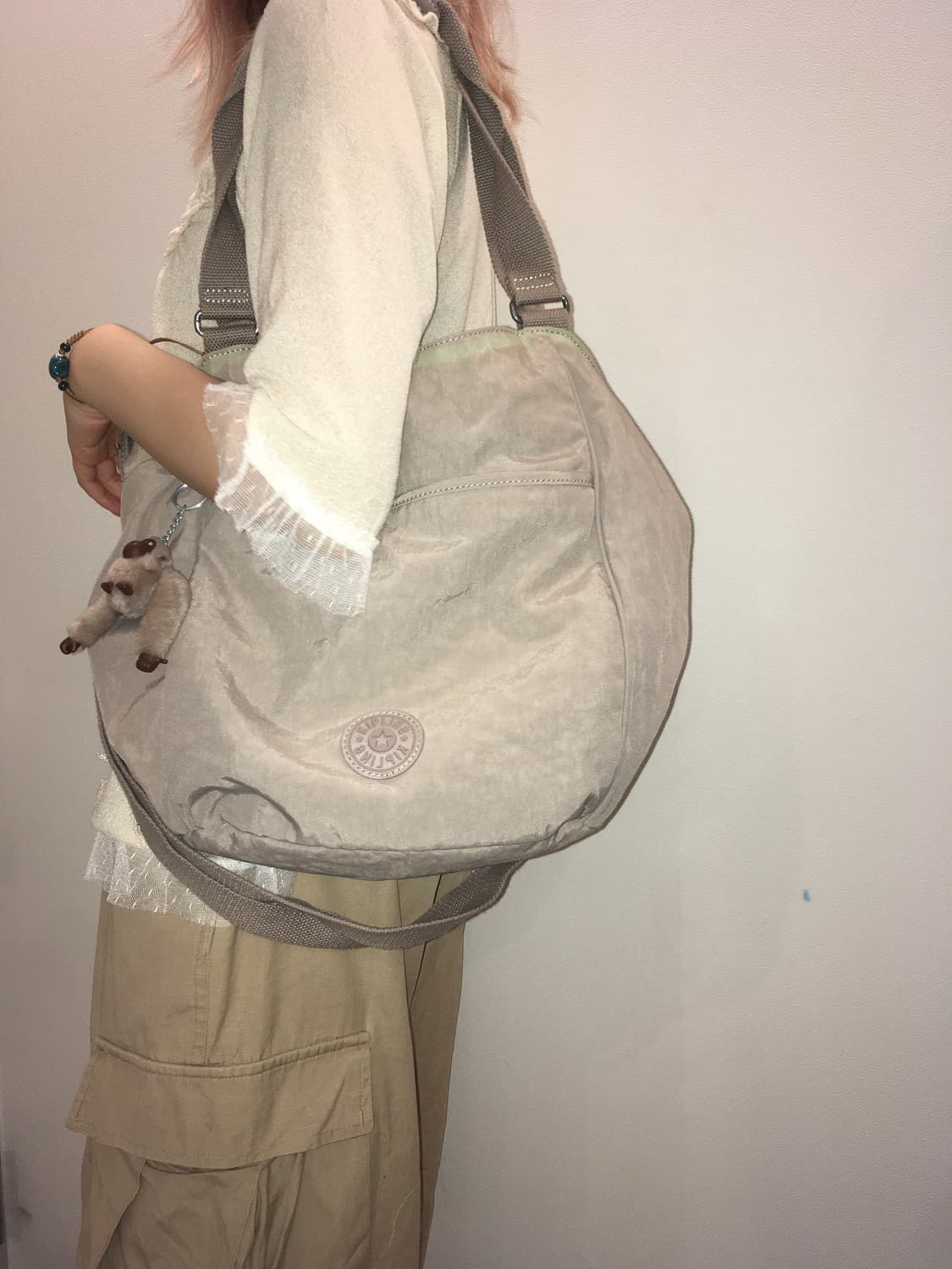 Kipling beige cross bag 상품이미지4