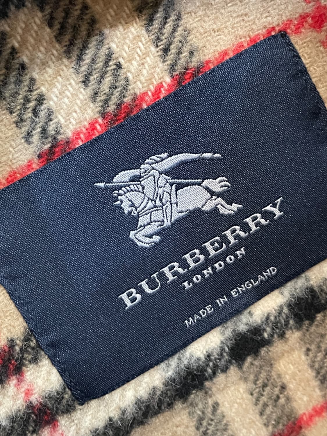 버버리 런던 레드 더플 코트  상품이미지9